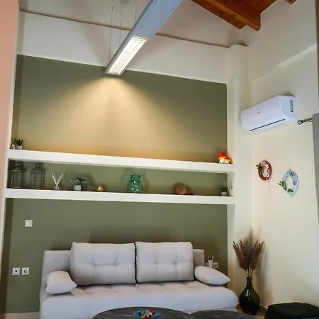 Aggeliki's Apartment *
